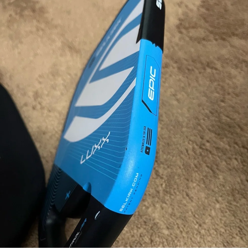 Blue Selkirk epic luxx pickleball paddle. - Picture 5 of 8